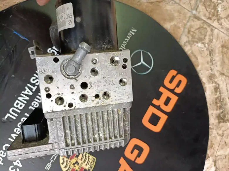 Mercedes Sbc Beyni A005431721201 0265960025