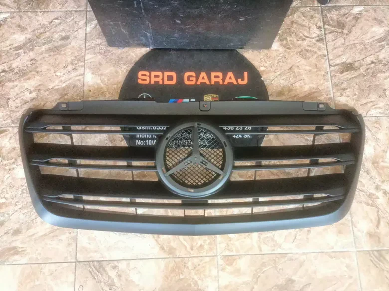 Mercedes Sprinter 907 910 2018- Mat Siyah Panjur A9108852600