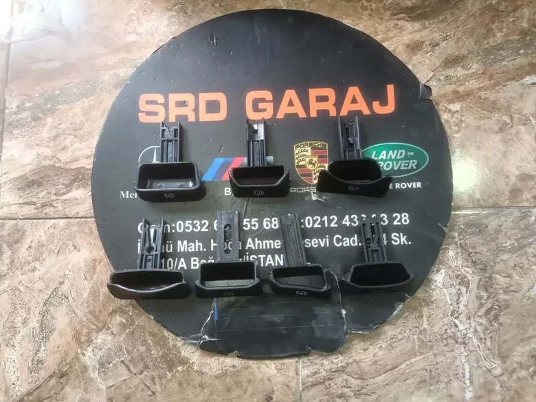 Mercedes W124 El Fren Düğmesi 1244270120