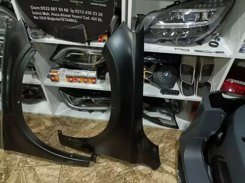 Mercedes W156 GLA Çamurluk Sıfır Yansanayi Aliminyum