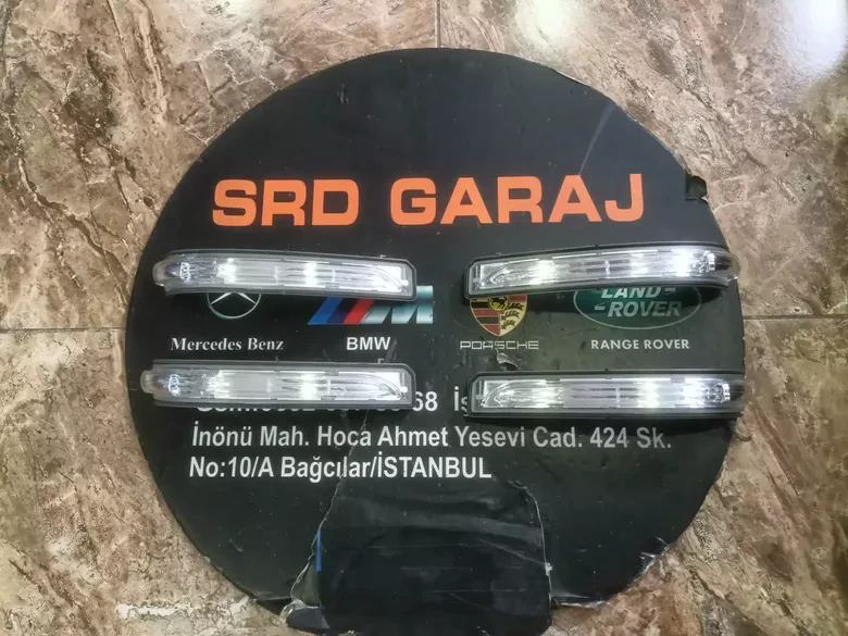 Mercedes W169 W245 Sağ Sol Ayna Sinyali 1698201221 1698201121