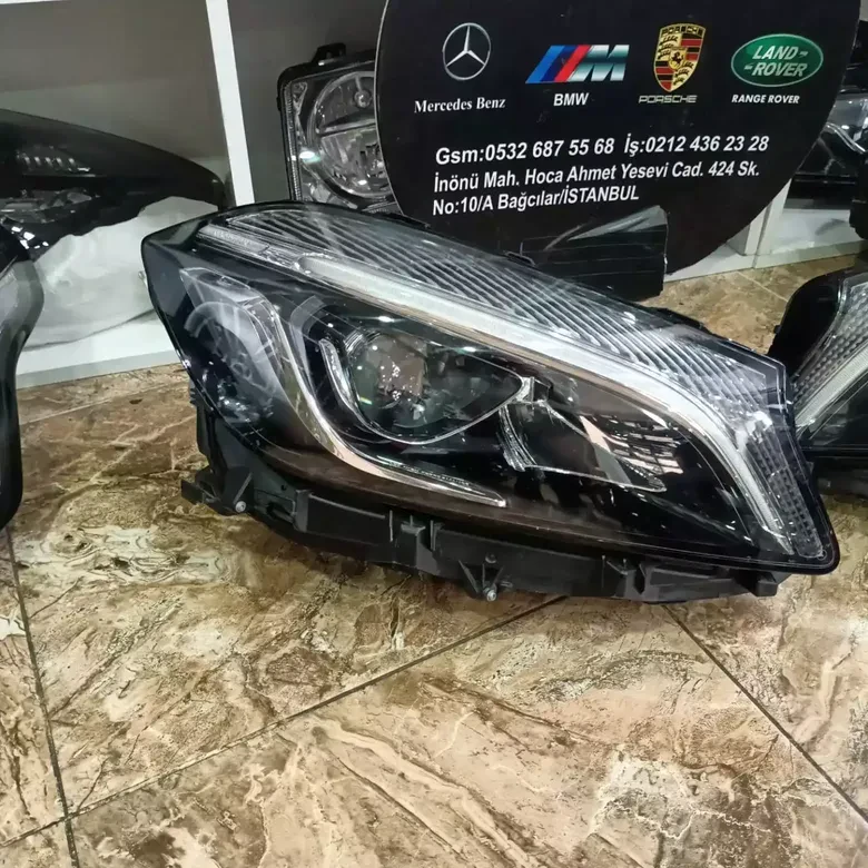 Mercedes W176 A Serisi Makyajlı Kasa LED Far