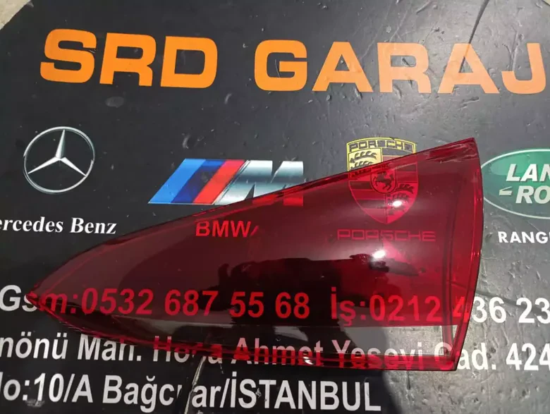 Mercedes W177 Hatchback Sağ İç Stop Camı
