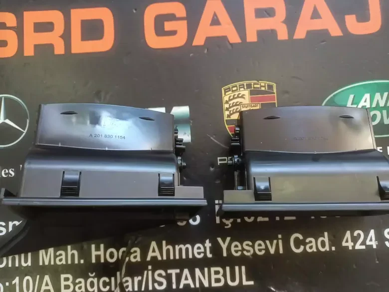 Mercedes W201 Sağ Sol Orta Klima Kalorifer Izgarası A2018301154 A2018301254 A2018300665