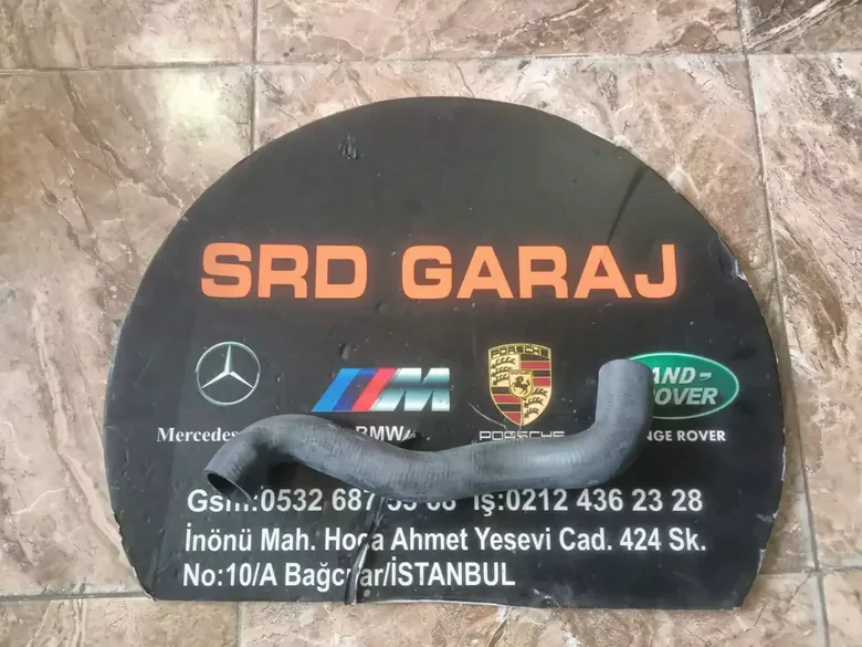 Mercedes W202 Üst Sol Radyatör Hortumu OM605 C250TD