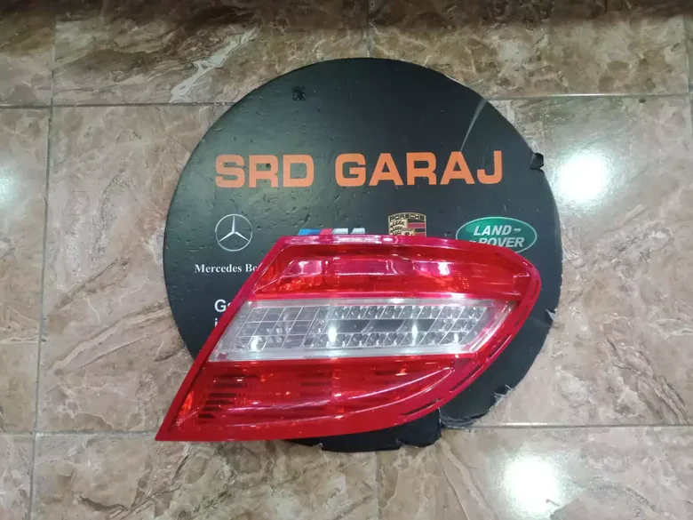 Mercedes W204 2007-2010 Sağ Stop Çıkma Orj A2048202064