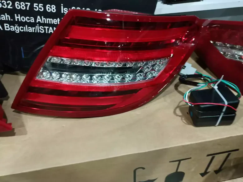 Mercedes W204 2007 2013 Tak Çalıştır Facelift Stop Takımı