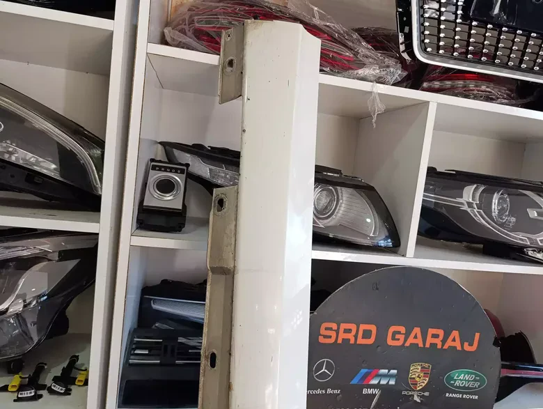 Mercedes W204 2011 2014 Sağ Sol Marşbiyel Çıkma Beyaz 2046900340 2046900440