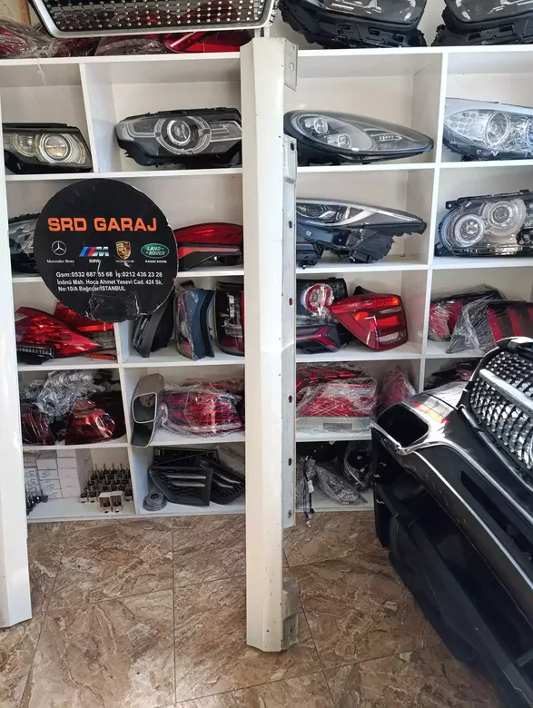 Mercedes W204 2011 2014 Sağ Sol Marşbiyel Çıkma Beyaz 2046900340 2046900440