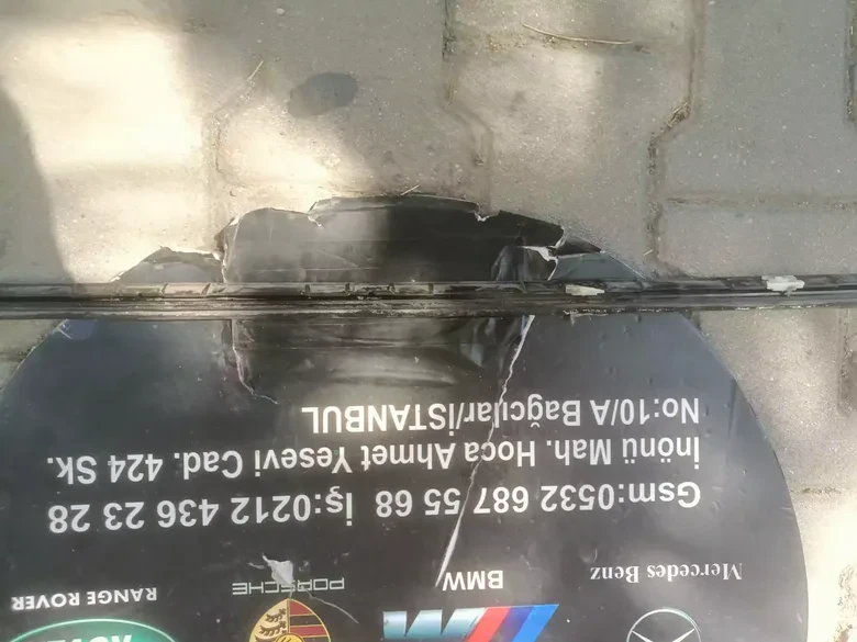 Mercedes W204 Kapı Alt Çıtası Ön Sağ 2046903662