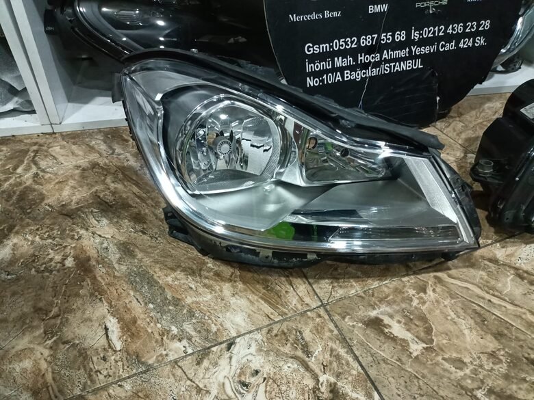 Mercedes W204 Makyajlı Kasa Kri İçi Krom Far