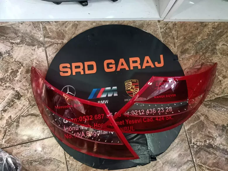 Mercedes W204 Makyajlı Kasa Stop Camı