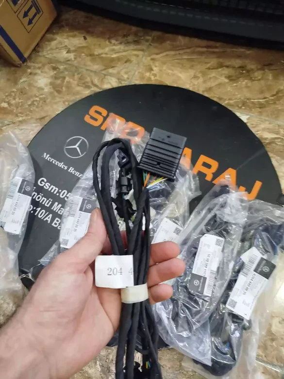 Mercedes W204 Park Sensörü Tesisatı A2044400035