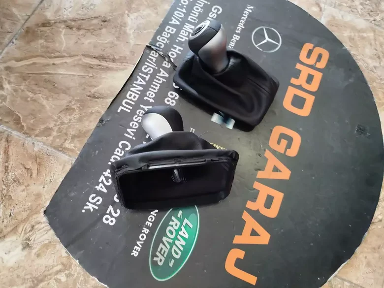 Mercedes W204 W207 W212 Uyumlu Vites Körüğü Ve Topuzu