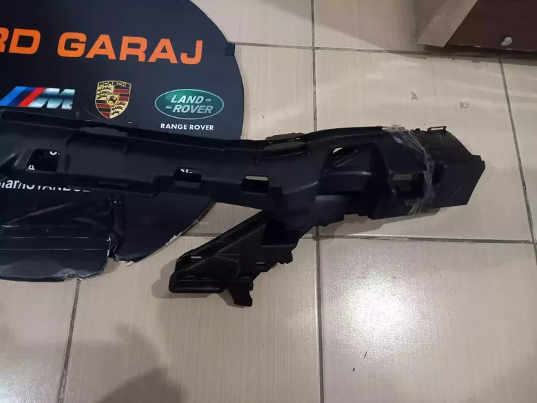 Mercedes W205 AMG Tampon Braketi 2058853365