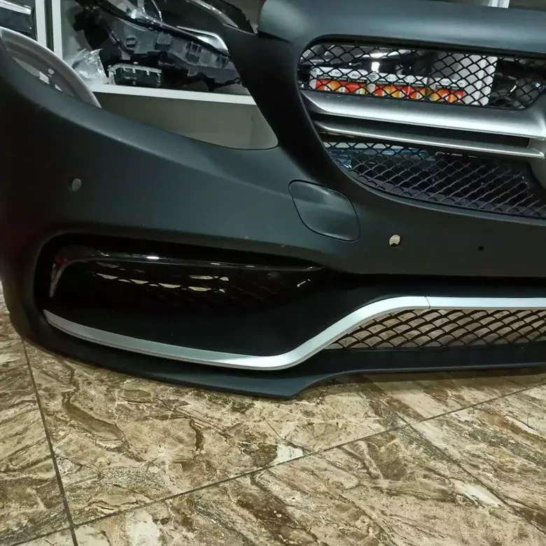 Mercedes W205 C63 AMG On Tampon