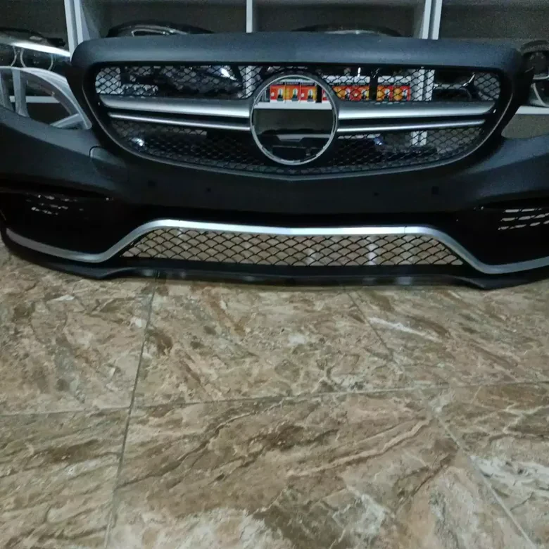 Mercedes W205 C63 AMG On Tampon