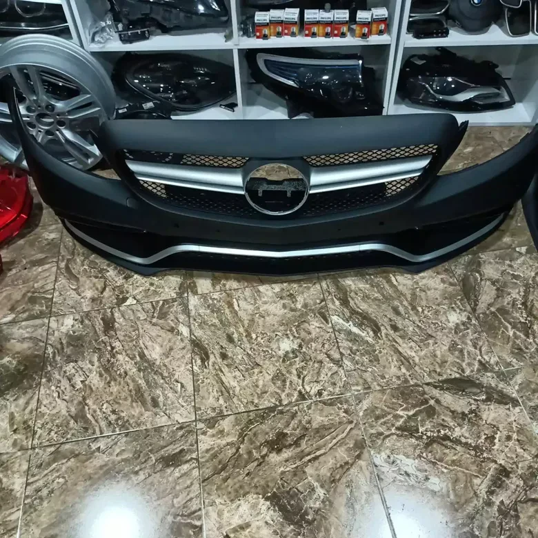Mercedes W205 C63 AMG On Tampon
