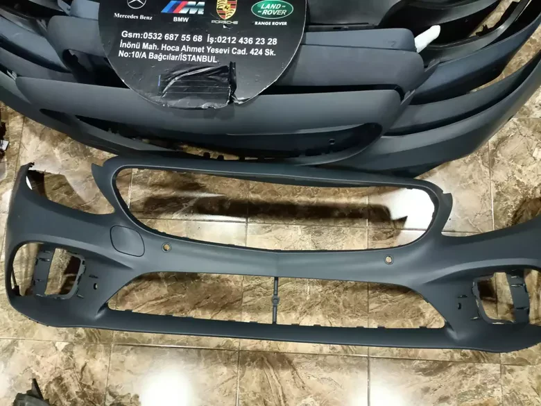Mercedes W205 Makyajlı Kasa AMG Tampon