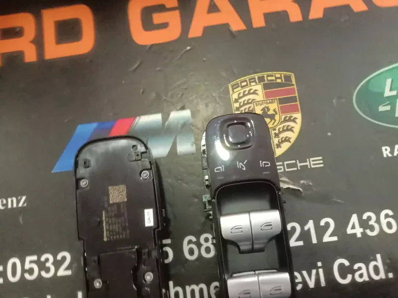 Mercedes W206 2023 Cam Düğmesi 2069007807 2069005611
