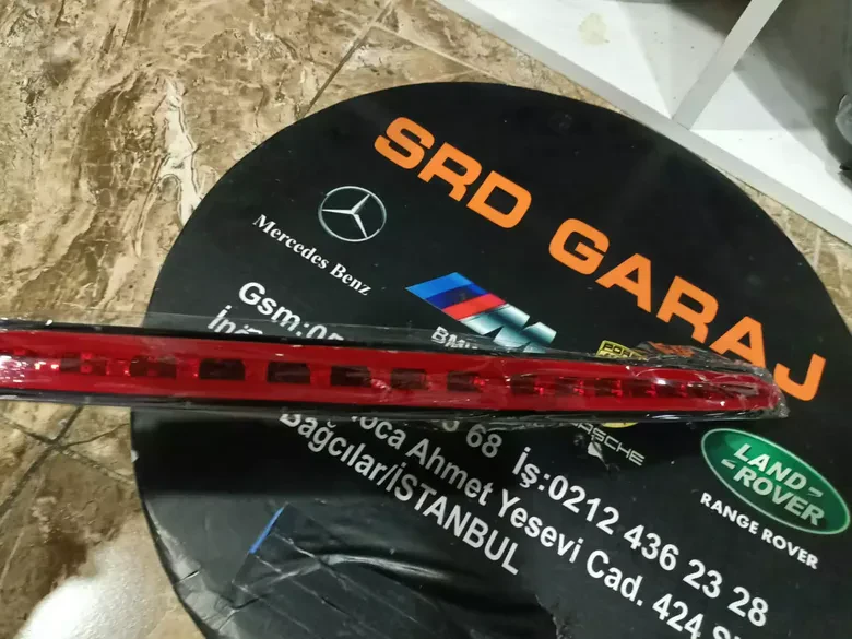 Mercedes W207 Coupe Bagaj Üçüncü Stop Lambası