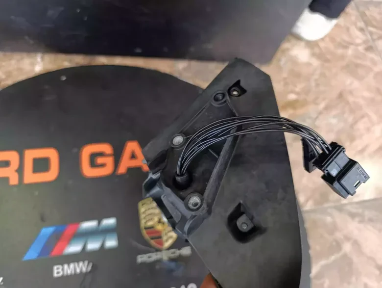 Mercedes W208 Sol Ayna A2088102176
