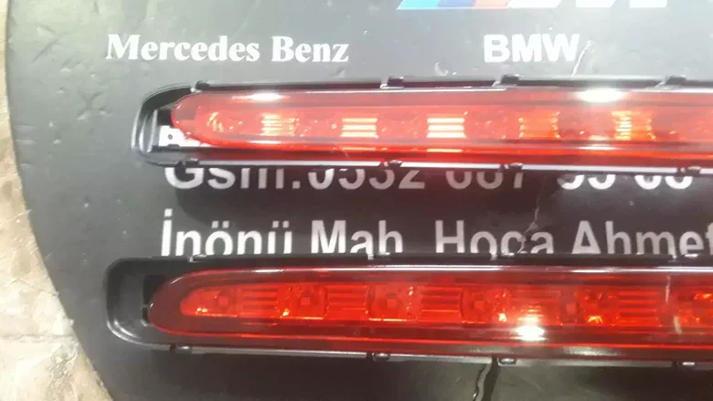 Mercedes W211 Bagaj 3.STOP 2118201556