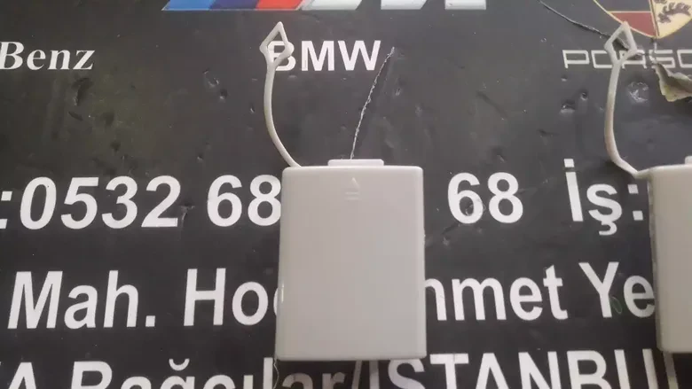 Mercedes W211 Ön Tampon Çeki Kapağı 2118850026