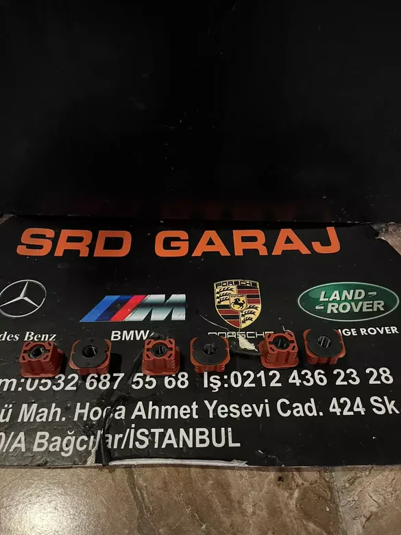 Mercedes W211 W221 W204 W212 W205 W213 W222 W169 W176 W245 Radyatör Takozu A1695040114