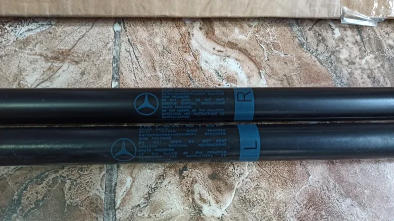 Mercedes W212 E180 E200 E220 Kaput Amortisörü 2048800029