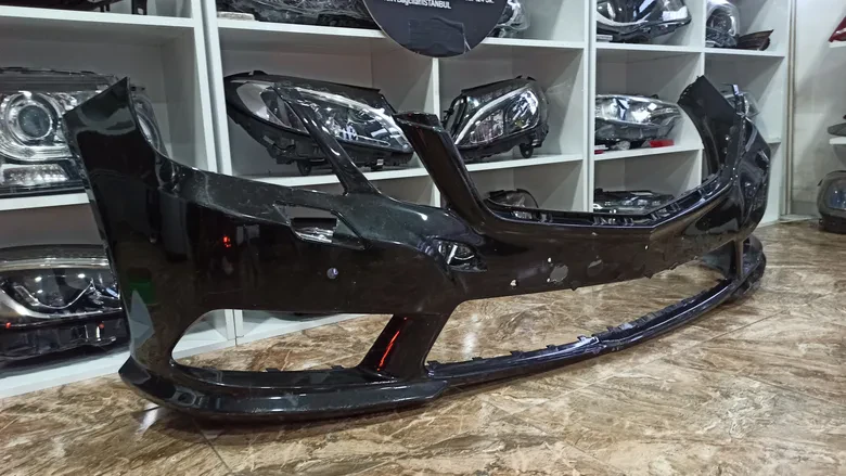 Mercedes W212 E180 E200 E220 Ön Tampon 2128853525