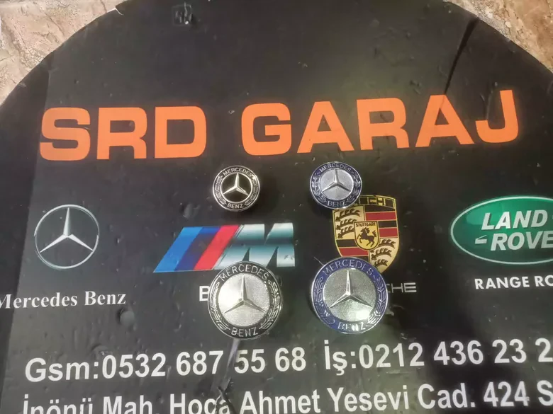 Mercedes W212 W205 W213 W204 Kaput Arması