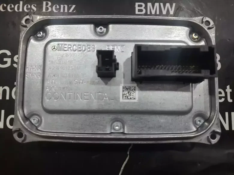Mercedes W212 W246 C218 LED Far Beyni 2189007306