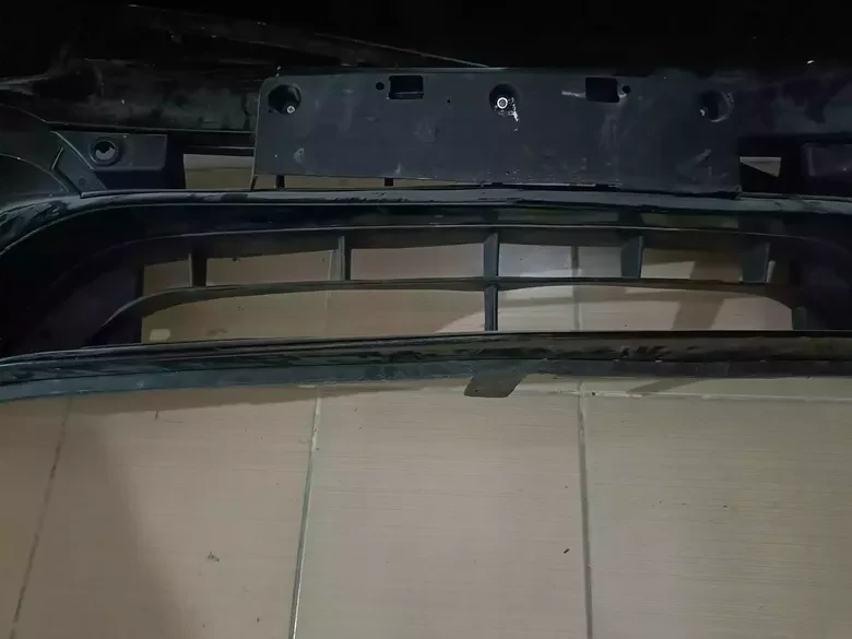 Mercedes W213 E63 Tampon İzgaralari