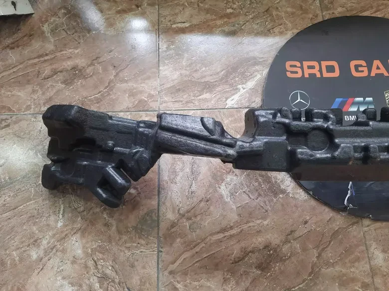 Mercedes W213 Ön Tampon Köpüğü 2138850237