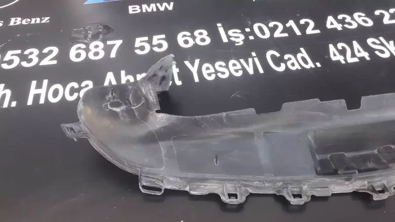 Mercedes W213 Tampon Hava Deflektörü 2138851100