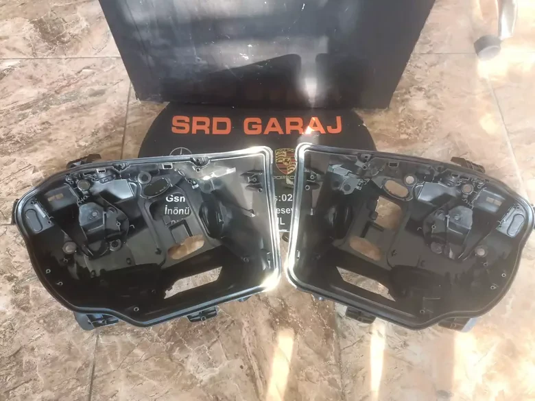 Mercedes W214 Light Sağ Sol Far Kasası