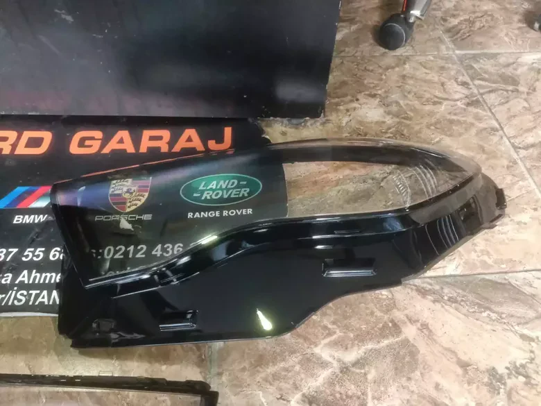 Mercedes W214 Sağ Sol Far Camı