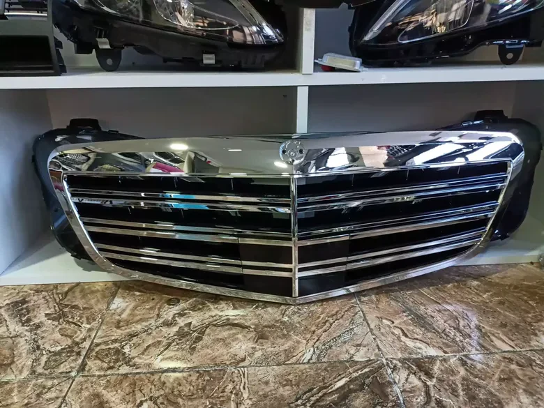 Mercedes W221 S Serisi Ön Panjur