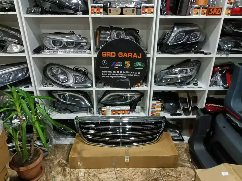 Mercedes W222 S65 Ön Panjur 2228801083