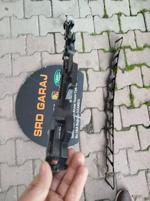 Mercedes W223 Ön Tampon Braketi A2238858100
