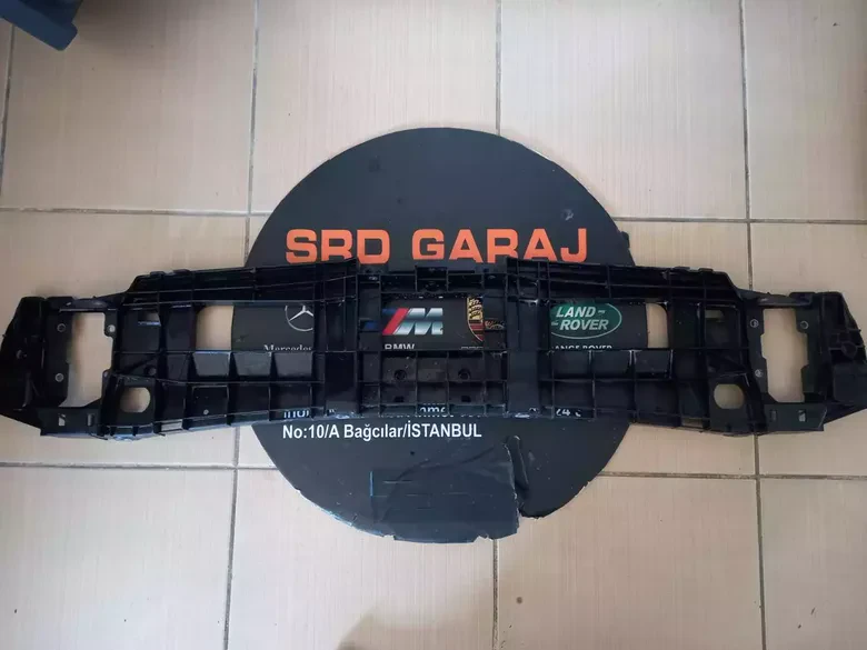 Mercedes W223 Radyatör Üst Destek Braketi 2236205600