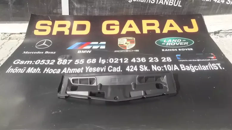 Merceses C Serisi W204 Panel Üst Hava Kanalı 2045000155