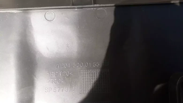 Merceses C Serisi W204 Panel Üst Hava Kanalı 2045000155