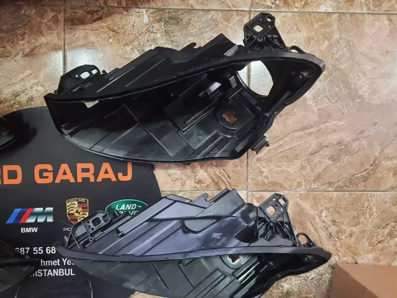 Mersedes A Serısı W176 Zenon Far Kasası