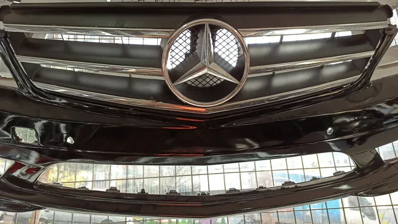 Mersedes AMG W204 C180 C200 C220 Ön Tanpon