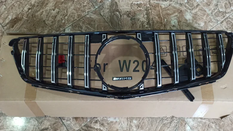 Mersedes C Serisi W204 Gtr Ön Panjur