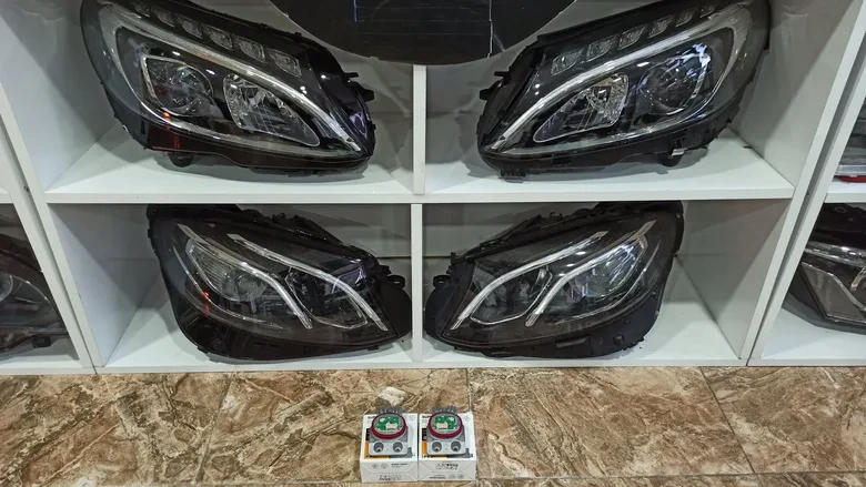 Mersedes C Serisi W205 LED Modülü 212460-00