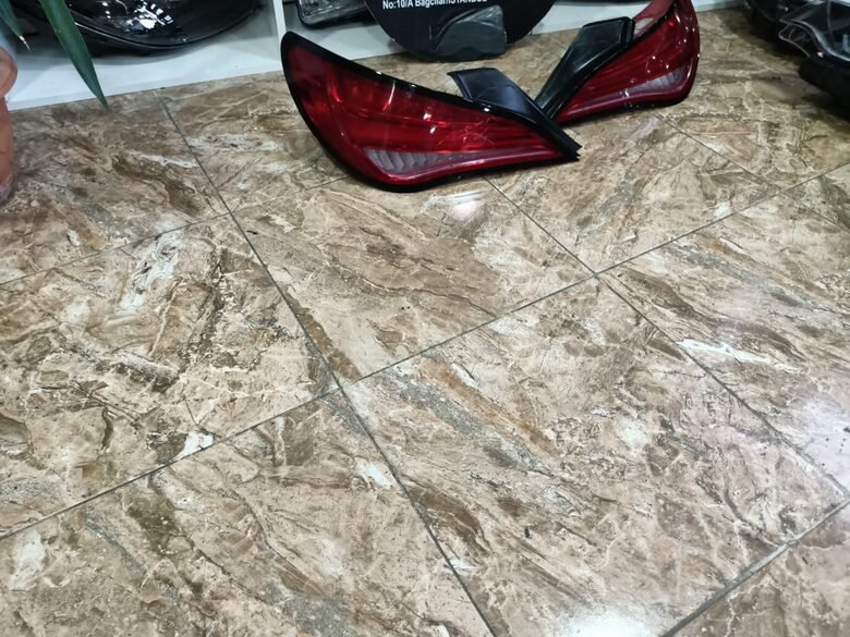 Mersedes CLA Serisi W117 Sağ Sol Stop