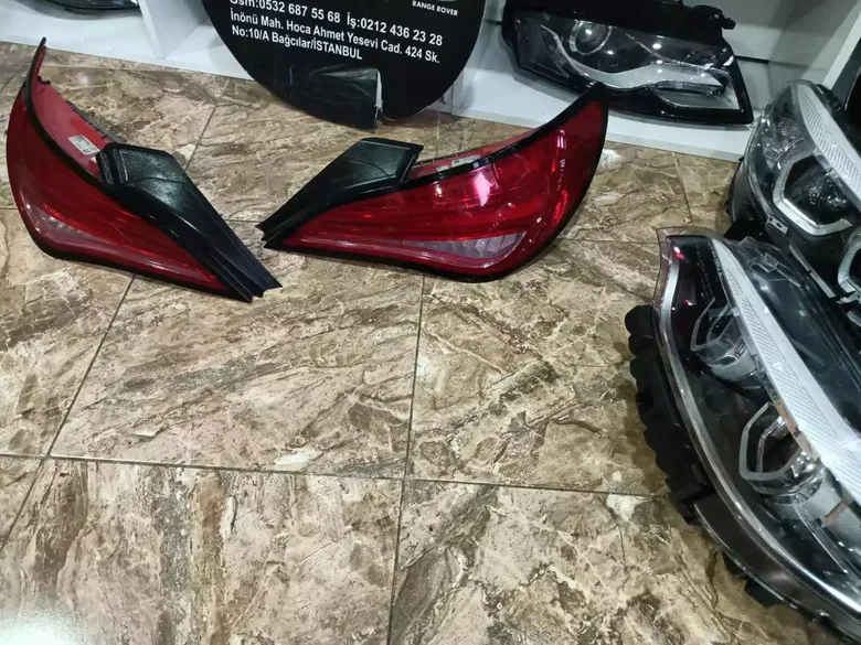 Mersedes CLA Serisi W117 Sağ Sol Stop